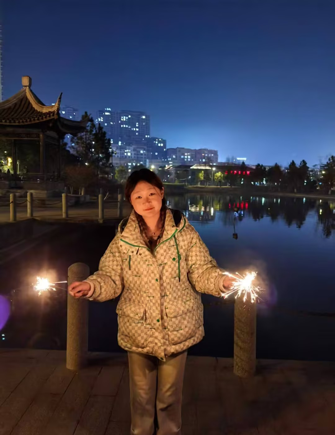 ��־Ը��˵����������������￴��˫��Ĺ�